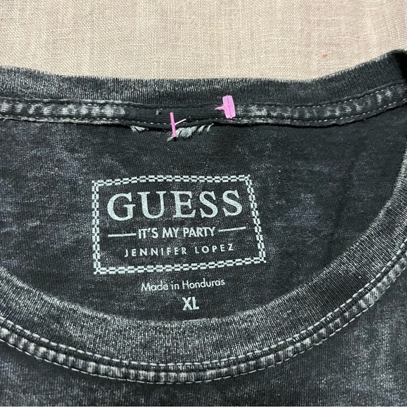 Jennifer Lopez Guess Acid Wash Tee Size XL Band Music Jlo Album Streetwear - Picture 4 of 6